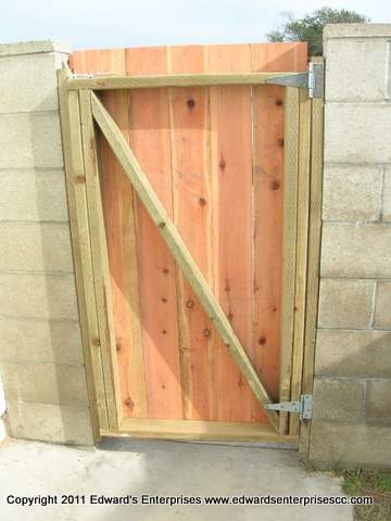 Hidden Hills Redwood Fence and residential gate repair fencing