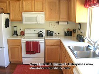Kitchen remodel project in a residential home thanks to Edward's Enterprises Oak View 93022 Kitchen Remodels