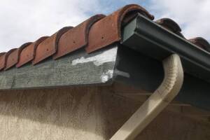 Carpentry Fascia Refinish Repair - Carpentry