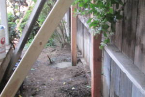 Carpentry Fence Leaning Repair - Carpentry