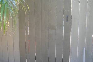 Carpentry Gate Dryrot Repair - Carpentry
