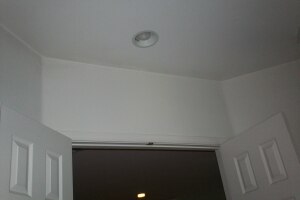 Carpentry Moulding Crown Install - Carpentry