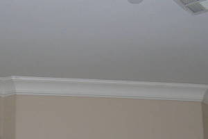Carpentry Moulding Crown Install - Carpentry