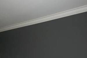 Carpentry Moulding Installation Paint - Carpentry
