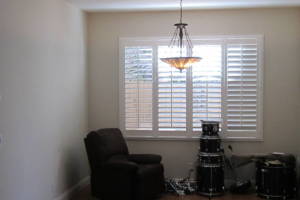 Hauling Home Interior Wall Demo - Hauling