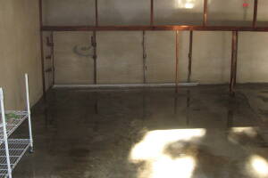 Landscaping Pressure Washing Driveway Garage - Landscaping