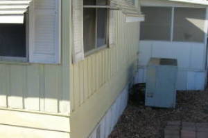 Landscaping Pressure Washing Mobile Home - Landscaping