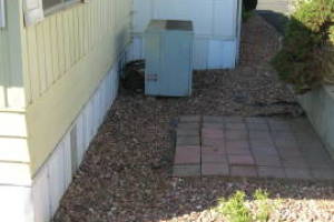 Landscaping Pressure Washing Mobile Home - Landscaping