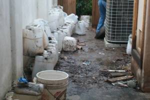 Landscaping Pressure Washing Oil Yard Debris - Landscaping