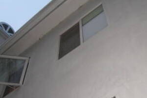 Landscaping Pressure Washing Walls Spiderwebs - Landscaping