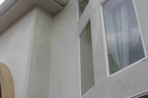 Landscaping Pressure Washing Walls Spiderwebs - Landscaping