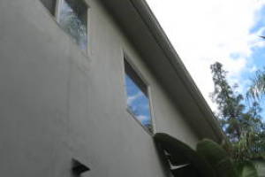 Landscaping Pressure Washing Walls Spiderwebs - Landscaping