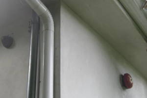 Landscaping Pressure Washing Walls Spiderwebs - Landscaping