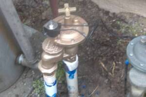 Landscaping Sprinkler Broken Pipe Valve Replace - Landscaping