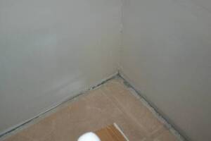 Painting Drywall Baseboard Plaster Repair - Painting