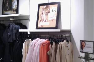 Painting Drywall Retail Store Repairs - Painting