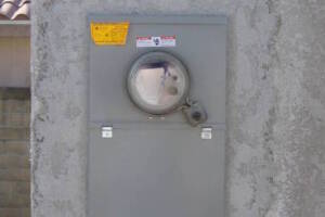 Painting Stucco Electrical Panel Patch - Painting