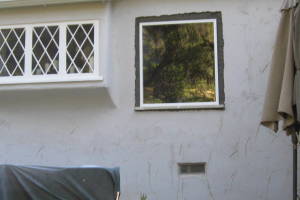 Painting Stucco Window Wall Cracks - Painting