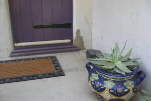 Painting Stucco Window Wall Cracks - Painting