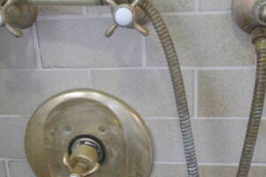 Plumbing Tub Shower Antique Bath Repairs - Plumbing