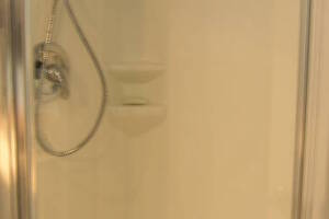 Plumbing Tub Shower Bath Remodel - Plumbing