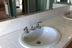 Plumbing Tub Shower Dryrot Bath Remodel - Plumbing
