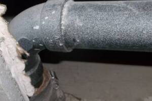 Plumbing Tub Shower Leak Caulking - Plumbing