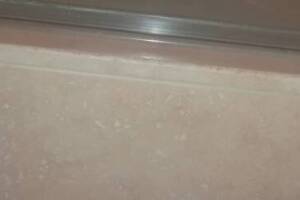 Plumbing Tub Shower Leak Caulking - Plumbing