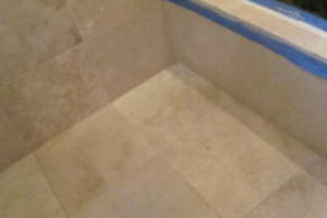 Plumbing Tub Shower Leak Caulking - Plumbing
