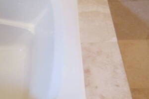 Plumbing Tub Shower Leak Caulking - Plumbing