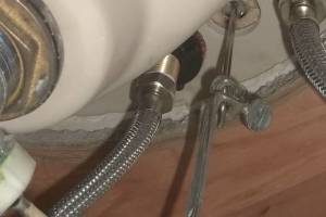 Plumbing Faucet Bathroom Replace - Plumbing