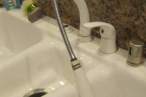 Plumbing Faucet Leaky Repairs - Plumbing