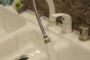 Plumbing Faucet Leaky Repairs - Plumbing