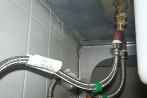 Plumbing Faucet Store Restroom Replacement - Plumbing