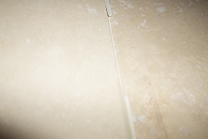 Plumbing Tub Shower Leak Caulking - Plumbing