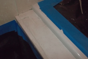 Plumbing Tub Shower Leak Caulking - Plumbing