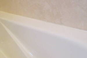Plumbing Tub Shower Leak Caulking - Plumbing