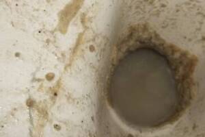 Plumbing Urinal Clogged Maintenance Retail - Plumbing