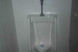 Plumbing Urinal Clogged Maintenance Retail - Plumbing