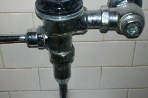 Plumbing Urinal Flush Valve Rebuild - Plumbing