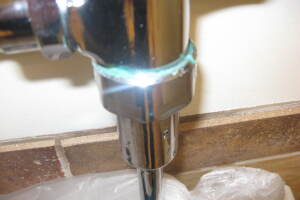 Plumbing Urinal Leaking Flush Valve - Plumbing