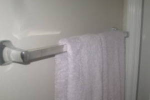 Remodel Bathroom Paint Plumbing Repairs - Remodeling