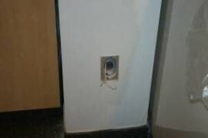 Remodel Commercial Retail Paint Renovation - Remodeling