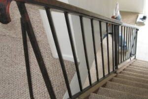 Repair Apartment Carpet Removal Stairs Paint - Repair