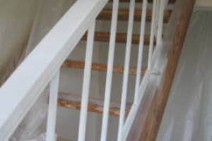 Repair Apartment Carpet Removal Stairs Paint - Repair
