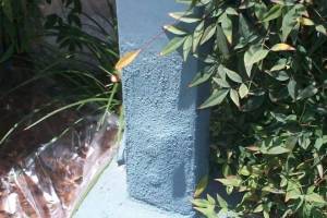 Repair Apartment Stairs Support Beam Paint - Repair