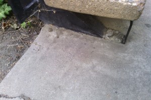 Repair Apartment Stairs Support Beam Paint - Repair
