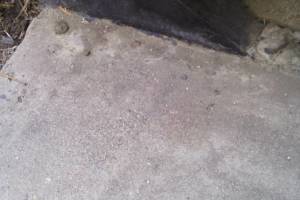 Repair Apartment Stairs Support Beam Paint - Repair