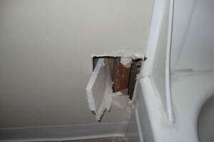 Repair Apartment Turnover Bath Kitchen - Repair