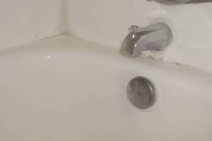 Repair Apartment Turnover Paint Caulking - Repair